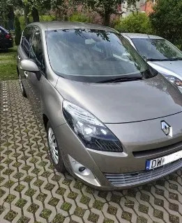 wrocław Renault Grand Scenic cena 22900 przebieg: 165000, rok produkcji 2011 z Wrocław